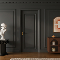 Porte battante en bois à charnières, style médiéval blanc et noir, avec lignes décoratives, cadre de porte rétro avec double boucle profonde de style mid-century
