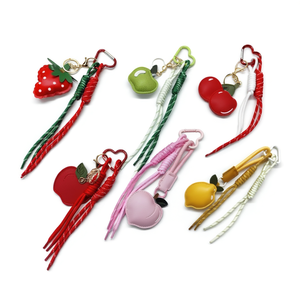 Llavero con Colgante de Frutas, 2 por Color, Frutas Surtidas, Accesorio de Moda - Product Image 1