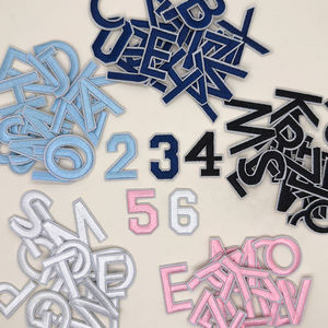 Patchs personnalisés à <span class=keywords><strong>coudre</strong></span> ou thermocollants en gros pour vêtements, chapeaux, sacs, décoration, chiffres, lettres, alphabet - Product Image 3