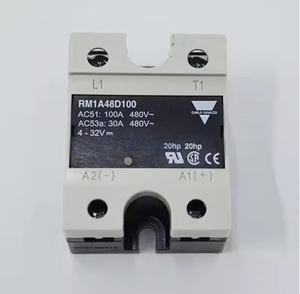 อะไหล่อิเล็กทรอนิกส์ขายดี โซลิดสเตตรีเลย์ RM1A48D100 โซลิดสเตตรีเลย์แบบติดตั้งในอุตสาหกรรม SSR ZS รีเลย์ 480V - Product Image 1