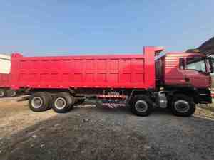 Camiones Volquete Usados Sinotruk Howo 8*4 de 12 Ruedas, 40T, 50T, 60T, de Servicio Pesado, de Segunda Mano, y Camiones Volquete Mineros HOWO de 375HP, Año <span class=keywords><strong>2022</strong></span> - Product Image 6