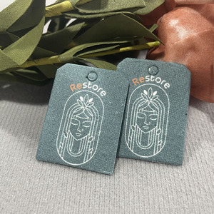 Môi Trường Thân Thiện Với Trồng Hạt Giống Giấy Treo Thẻ Bán Buôn Hạt Giống Hoa Phân Hủy Sinh Học Thẻ Giấy Tùy Biến Logo In - Product Image 1