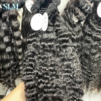 Lots de Cheveux Naturels Bruts à Double Trame 100 Grammes, Tissages de Cheveux Indiens Bouclés pour Femmes, Extensions de Cheveux Humains Birmans Noirs Naturels en Gros