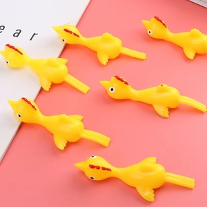 Jouets sensoriels anti-stress Sling Shot Chick en TPR écologique, forme d'animal Kawaii personnalisée, kit de jouets éducatifs amusants pour enfants - Product Image 1