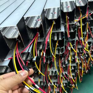 Luminaire suspendu linéaire LED de haute qualité 36W 48W 60W en aluminium noir et plastique pour intérieur, bureau, angle de faisceau de 180° - Product Image 5