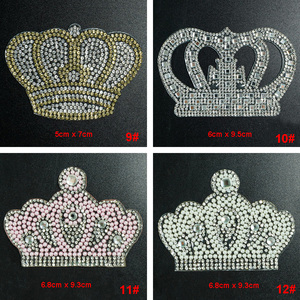 Yiwu wintoop إكسسوارات عصرية بتصميم مختلف مكواة على لؤلؤ حجر الراين رقع تاج مزينة للملابس - Product Image 4