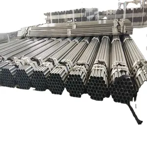 Hot-dip galvanized round tubes are used in the transportation of breeding material lines and in construction.