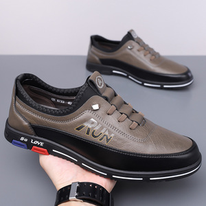 Zapatos de Hombre de Cuero Vacuno con Punta Redonda, Forro de Malla Transpirable, Suela de Goma, Color Sólido, Estilo Casual, Logotipo Grabado - Product Image 4