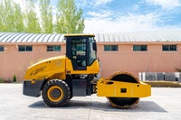 Compacteur vibrant de 8 tonnes avec une force d'excitation de 160 kN pour la construction routière