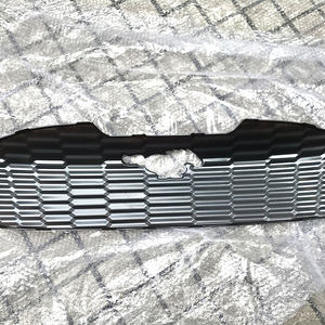 Grille avant de style OE pour <span class=keywords><strong>Ford</strong></span> Mustang MZ8Z8419AAPTM Mach-E 2023-2024 Finition noire brillante en plastique ABS - Product Image 2