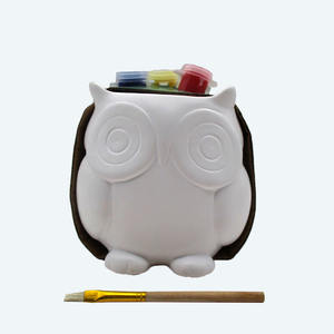 Venta al por mayor de bizcocho de cerámica personalizado sin pintar redondo <span class=keywords><strong>unicornio</strong></span> suculentas DIY macetas y jarrón <span class=keywords><strong>maceta</strong></span> decoración del jardín del hogar - Product Image 2