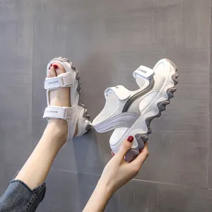 Wanita S Casual Sepatu Gadis Wanita Datar Sepatu Wanita Olahraga Sepatu Putih Menjalankan Sneakers Baru Kedatangan Fashion Murah untuk WANITA HITAM