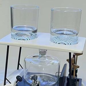 Vasos de golf personalizados, regalo premium para hombres, juego de decantador moderno para coche de vidrio de borosilicato de alta calidad con 2 vasos de whisky de 11 oz - Product Image 4