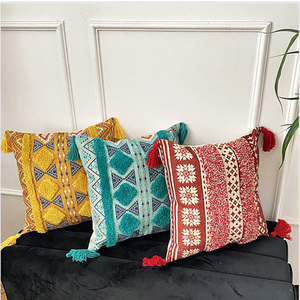 Federa di fascia alta con ricamo a ciuffo 18 pollici con nappina marocchino copricuscino con stampa etnica di lino bohémien - Product Image 2