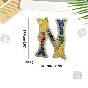 رقع قماشية مطرزة يدويًا بالخرز والترتر على شكل قلب ونجمة للحقائب وأزياء المسرح وإكسسوارات الملابس - Product Image 3