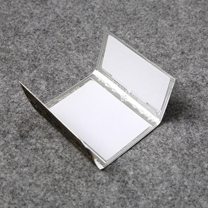 Etiquetas de perfume personalizadas Chenyu, placas de metal con nombres para botellas de fragancias, acero inoxidable, aluminio, cobre, aleación de zinc, hierro, hechas a medida. - Product Image 3
