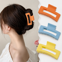 Shily&OS Premium Pince à Cheveux Carrée Mate Élégante Faite à la Main de 8,5 cm - 67 Couleurs Pinces Requin pour Chignon pour Femmes (Plastique)