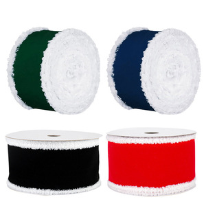 Pita Beludru Natal Nordik dengan Pinggiran Bulu Putih, Pita Berumbai Kawat Multi-warna untuk Pembungkus Kado Liburan - Product Image 3