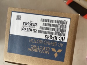 มอเตอร์เซอร์โวเอซีมิตซูบิชิ HC-KFS43 ใหม่และของแท้ 100% - Product Image 1
