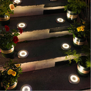 Lampes solaires encastrées Hejia 36V 3000K blanc chaud, étanches, pour éclairage extérieur de pelouse, jardin, cour et allée - Product Image 1