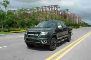 Venta al por mayor Foton New Rich diesel pickup 4x4 Drive Truck con dos filas de asientos para la venta - Product Image 2