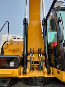 Original 20 Tons Crawler Used Cat320d2 for <b>Small</b> to Medium Excavation Sites Caterpillar Low Price Excavator with Rubber Truck - Product Image 6