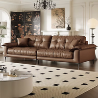 Französisches Vintage-Sofa aus Echtleder, Cloud Toast Design, Beine aus Massivholz, Schwammfüllung, Geradliniger Stil