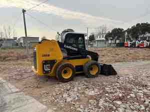 PRECIO DE FÁBRICA Cargadora de Dirección Deslizante LiuGong 395B con Motor Diésel Perkins, Alta Fuerza de Elevación y Control de Precisión, Garantía Global - Product Image 4