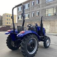 Mesin Diesel 4WD multifungsi Tiongkok traktor pertanian kompak dibuat 20-220HP dengan roda kompak untuk pertanian