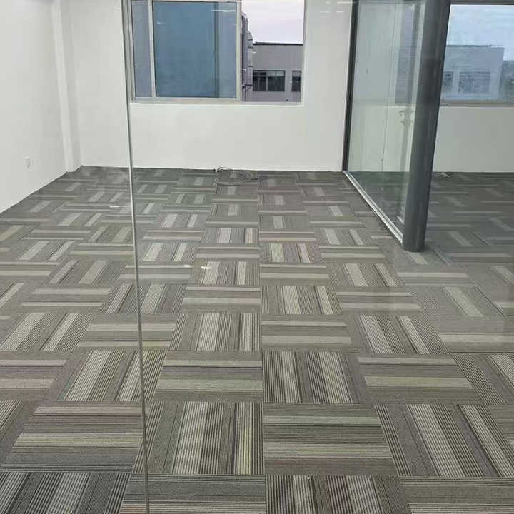 Moderne Pvc-rückseite Tufting 50x50 Büro-bodenfliesen-teppich Schlingenflor Modulare Gewerbliche Quadratische Teppichfliesen Für Den Heimgebrauch Waschbar