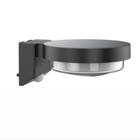 Nouvelles appliques murales solaires extérieures avec capteur de mouvement IP44 corps en plastique étanche pour l'utilisation de patio de cour de paysage de jardin