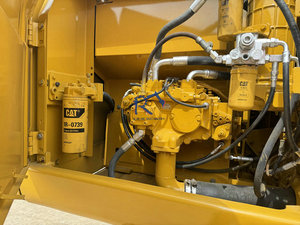 Pelle d'occasion Caterpillar Cat323D2L Original 23-Tons Engine Heavy Large Quarry Machine Japanese Famous Brand Crawler Motor Core - Product Image 4