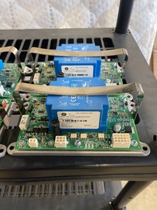 <span class=keywords><strong>4</strong></span> X 151x1225ek01pc03 Rev06 充电器板组件 输出 12VDC2A 现状出售 - Product Image 3