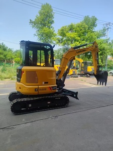 Miniexcavadora Hidráulica Liugong 9035F de 3.5 Toneladas, Nueva, con Cucharón de 0.11m y Potencia de 22kW, Modelo 2023 Certificado - Product Image 5