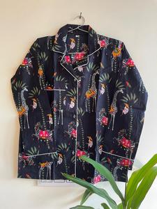 Hermoso pijama negro de algodón con cuello en V para mujer, traje de noche transpirable, estampado de animales, estilo Sexy suave, ropa de dormir de talla grande para mujer - Product Image 4