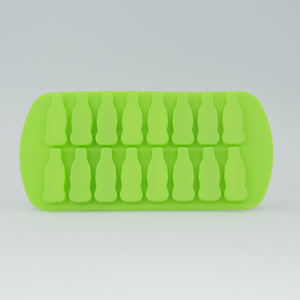 Moule à glaçons en silicone en forme de bouteille de cola à 16 cavités, écologique et non toxique - Product Image 4