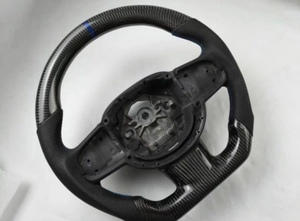 Volante de cuero de fibra de carbono Real personalizado para Volvo XC60 <span class=keywords><strong>XC40</strong></span> XC90 S60 S90 V60 V40 accesorios de coche modificados - Product Image 5