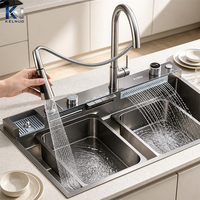 Évier de cuisine en acier inoxydable à finition brossée, design cascade, monotrou, pour approvisionnement en gros