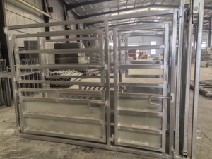 Nuevo Corral de Contención para Ganado de Acero al Carbono Galvanizado en Caliente, Resistente y Portátil, con Báscula y Ruedas - Product Image 3