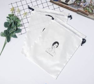 Nouvelles pochettes en tissu satiné avec cordon de serrage, sacs à cosmétiques et bijoux, pochettes extensibles en soie, vente directe du fabricant - Product Image 2