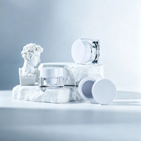 Pots vides personnalisés OEM/ODM pour vernis gel 5g, pots de gel UV, mini pots de gel de construction, pots carrés pour gel à ongles, contenants pour crème acrylique