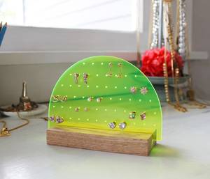 Exhibidor de Joyería Acrílico de Primera Calidad, Cortado con Láser, Tamaño y Color Personalizables, Elegante Soporte para Exhibir Aretes y Accesorios - Product Image 3