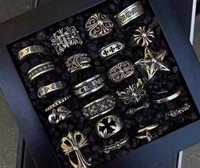 Kluo Xin Bague Unisexe en Cuivre Blanc, Design Croix Punk, Bijou de Couple Audacieux et Intemporel, Esthétique Tendance Instagram
