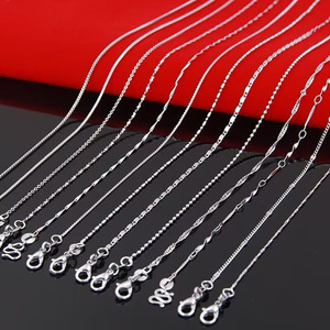 Joias Finas: Colar Delicado de Prata Esterlina 925 Banhado a Ouro, com Correntes Sortidas (Box, Snake, Satellite) e Colar Choker - Product Image 3