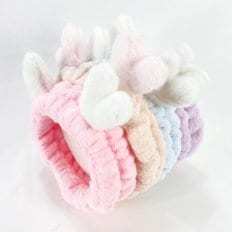 Pastel Harts Mini Wing Soft Wash Diadema para mujer 4 colores Nylon Decoración para el cabello y accesorio de maquillaje Compre 2 paquetes - Product Image 1
