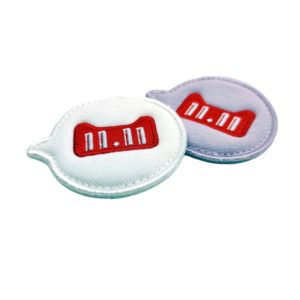 Patch brodé personnalisé 3D en sergé tissé à la machine, éco-responsable, thermocollant, à coudre, avec crochets et boucles, auto-adhésif - Product Image 2