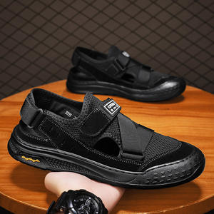 Sandalias para <span class=keywords><strong>hombre</strong></span>, nuevas sandalias de playa ligeras transpirables huecas de verano, zapatos de punta cerrada minimalistas a la moda para <span class=keywords><strong>hombre</strong></span>, nuevo estilo 2024 - Product Image 1