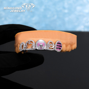<span class=keywords><strong>Grillz</strong></span> dentaire de luxe tendance plaqué or 18 carats avec crâne en moissanite et émail personnalisé, style hip-hop unisexe, <span class=keywords><strong>prix</strong></span> d'usine, <span class=keywords><strong>grillz</strong></span> de qualité supérieure - Product Image 6