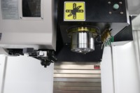 Centre d'usinage vertical CNC 3 axes VMC855, état neuf, applications d'usinage des métaux, composant moteur essentiel, fraiseuse CNC