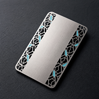 Carte de visite professionnelle en métal NFC en acier inoxydable personnalisée avec puce CPU pour le partage de contact numérique et le marketing